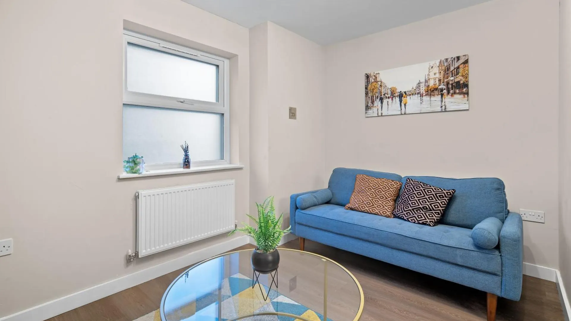 Modern Escape Fast Wifi 2 Minute Walk To Centre Διαμέρισμα Κάρντιφ 0*,  Ηνωμένο Βασίλειο