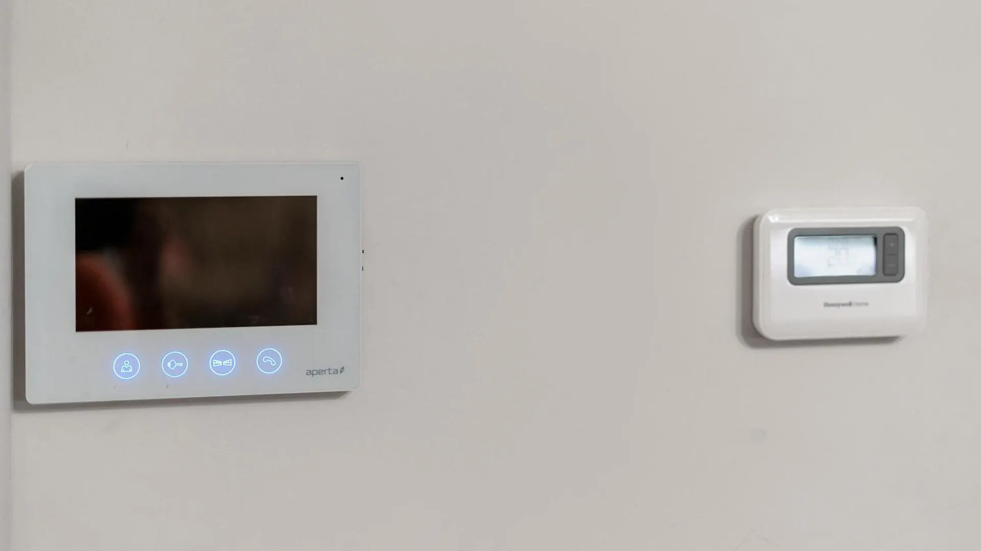 Апартаменты Modern Escape Fast Wifi 2 Minute Walk To Centre Кардифф 0*,  Великобритания
